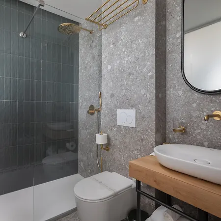 Porin 4* Makarska
